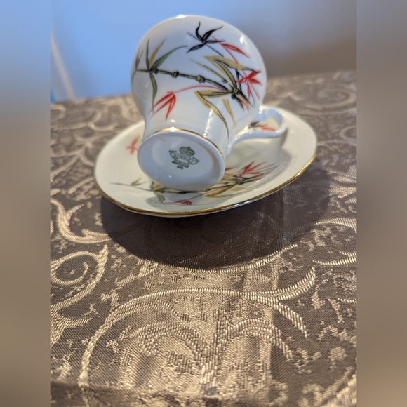 - - Rare Aynsley cup and saucer. Japanese like pattern with bamboo gr… - Picture 2 of 10